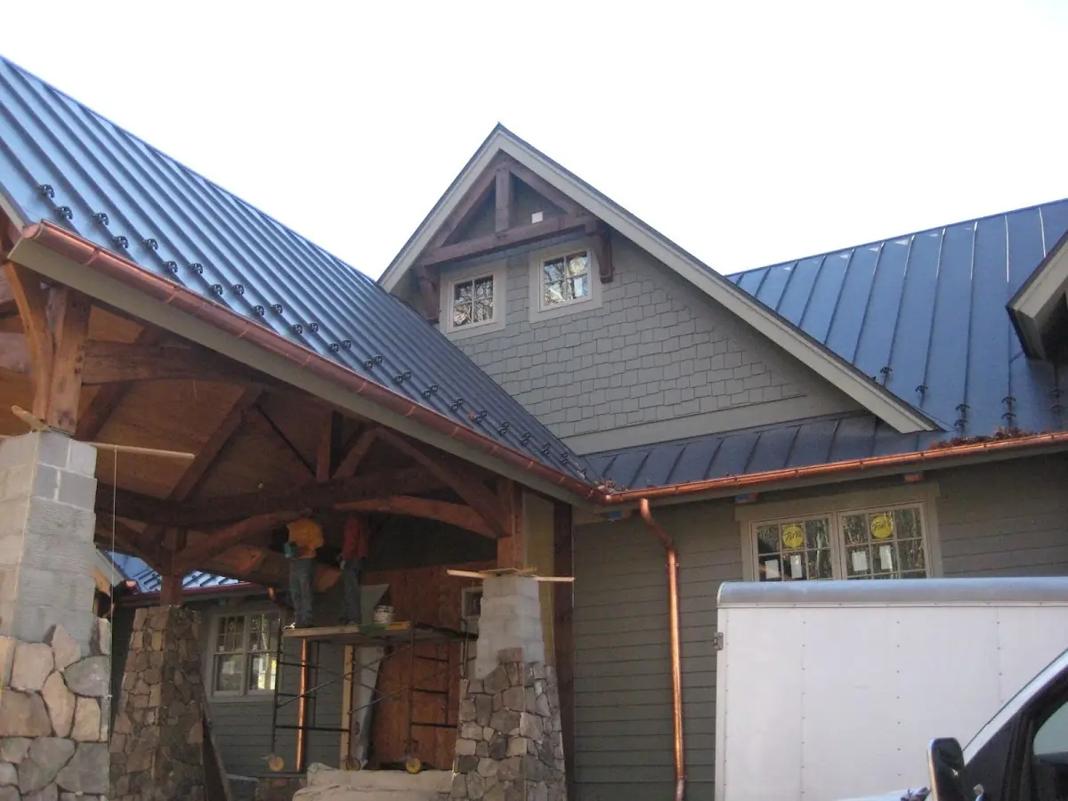 Craftsman Roofing team delivering quality roofing work in Ivywild